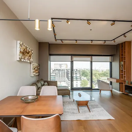 דירה Star West Luxury בלגרד