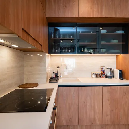 Star West Luxury בלגרד