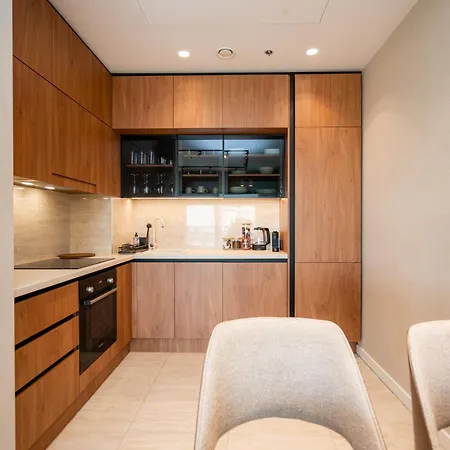 Star West Luxury בלגרד