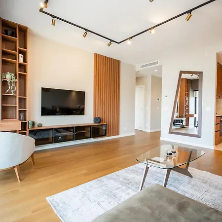 Star West Luxury شقة بلغراد